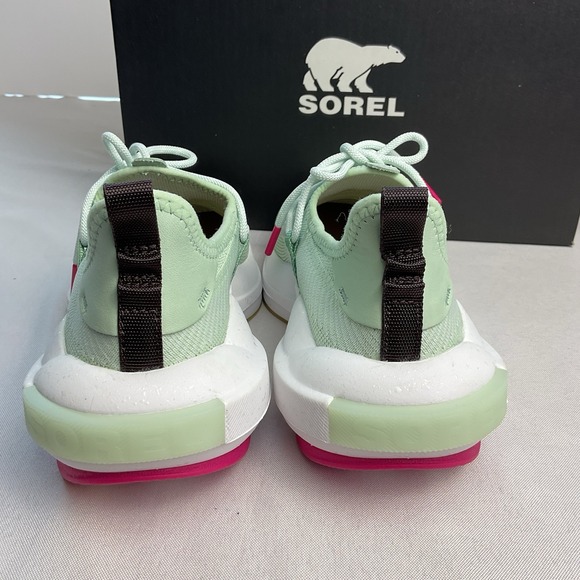 Women's NWT SOREL Women's Explorer™ Defy Low Sneaker Sea Sprite Green White $149 - Picture 6 of 13